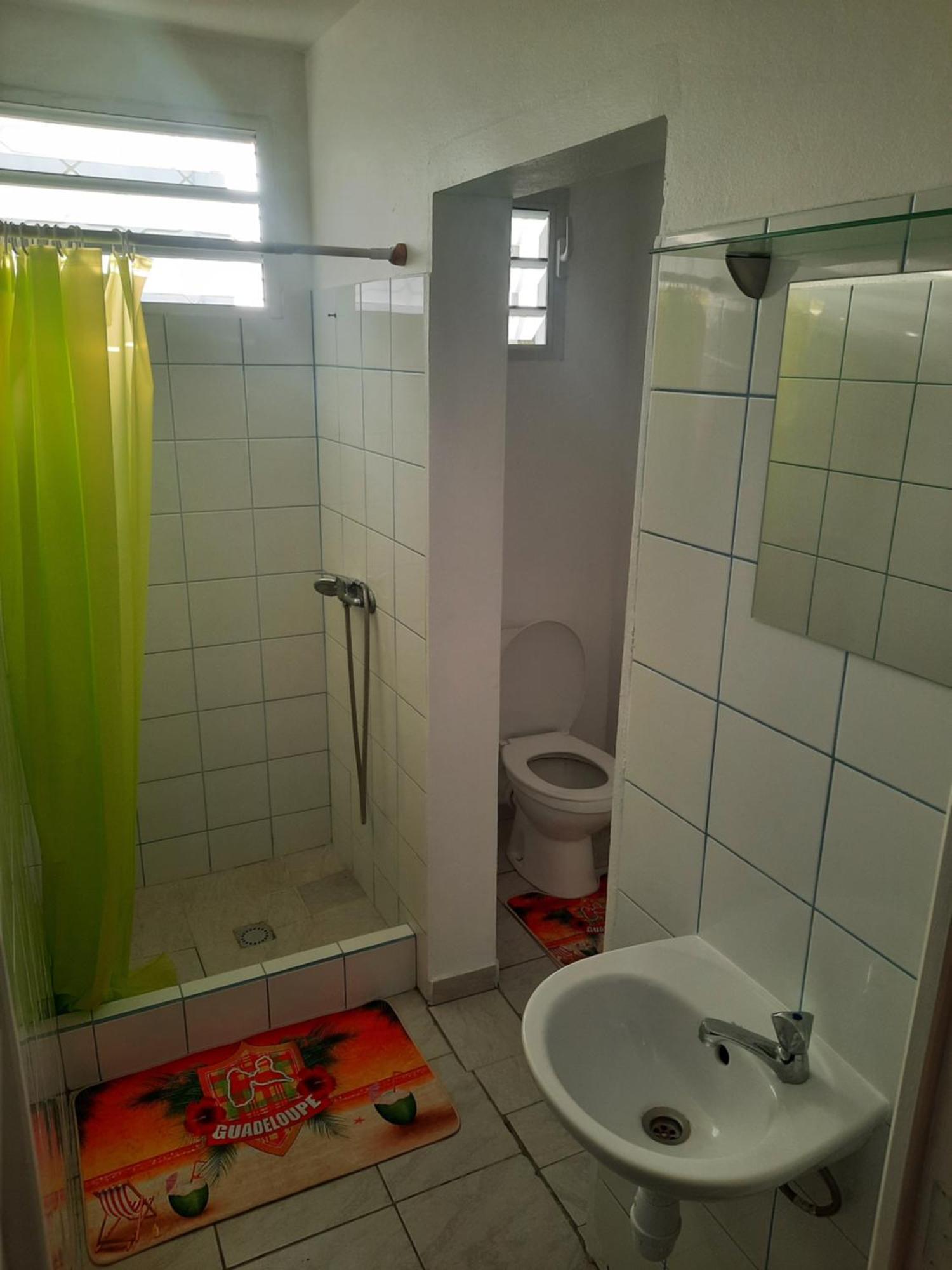 La Casa Binecha Avec Jacuzzi Villa Baillif Exterior photo